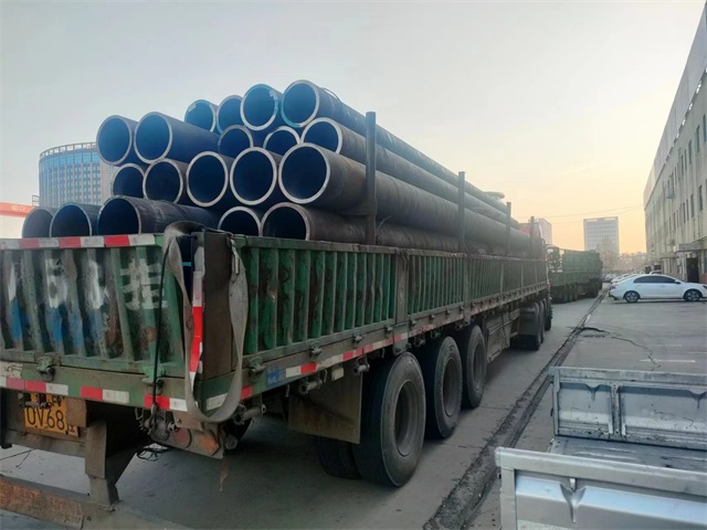 榆林45#结构无缝钢管