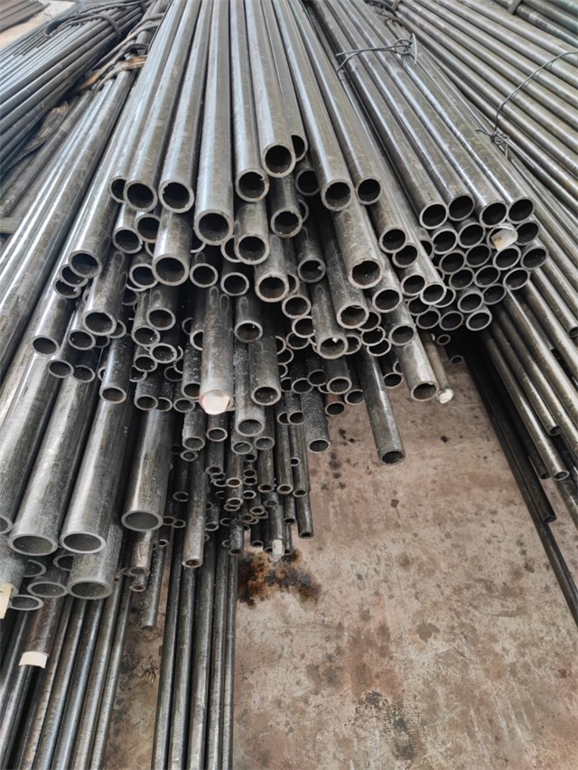 榆林精密光亮无缝钢管厂